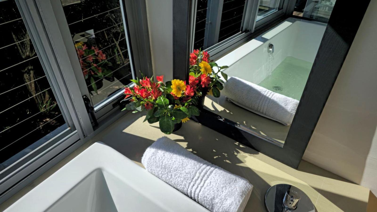 Oubaai Villa By Raw Africa Collection เฮโรลด์สเบย์ ภายนอก รูปภาพ